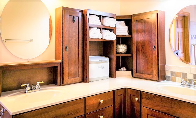 Best bathroom storage ideas for towels